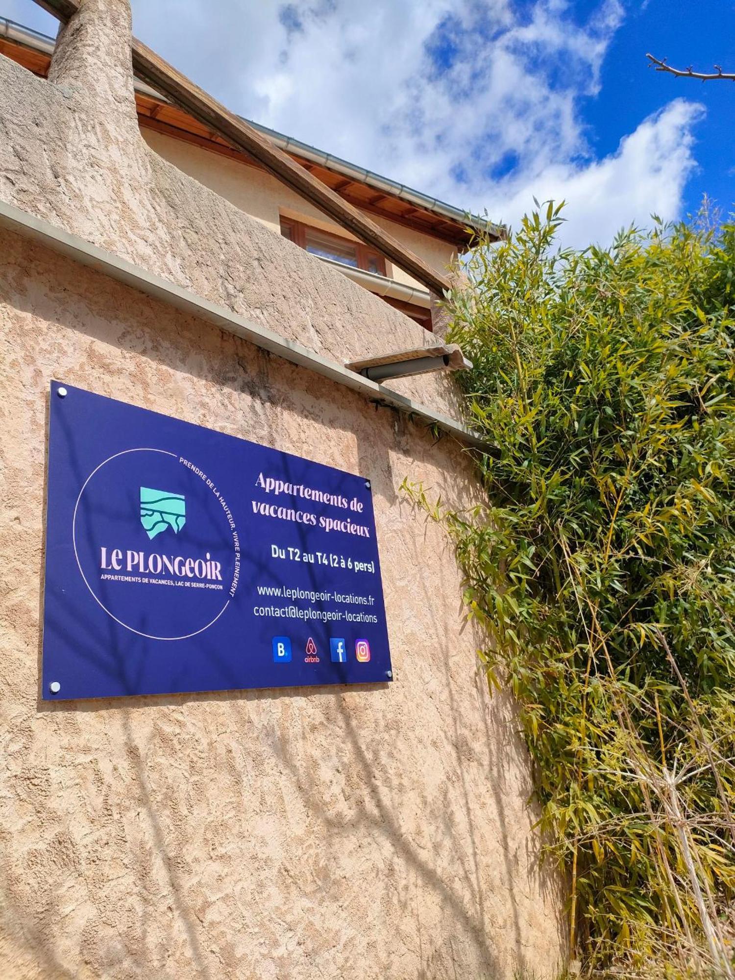Le Cosy Du Plongeoir - T2 Neuf Avec Vue Sur Le Lac De Serre Poncon Et Grande Terrasse Avec Jardin Savines-le-Lac Exterior foto