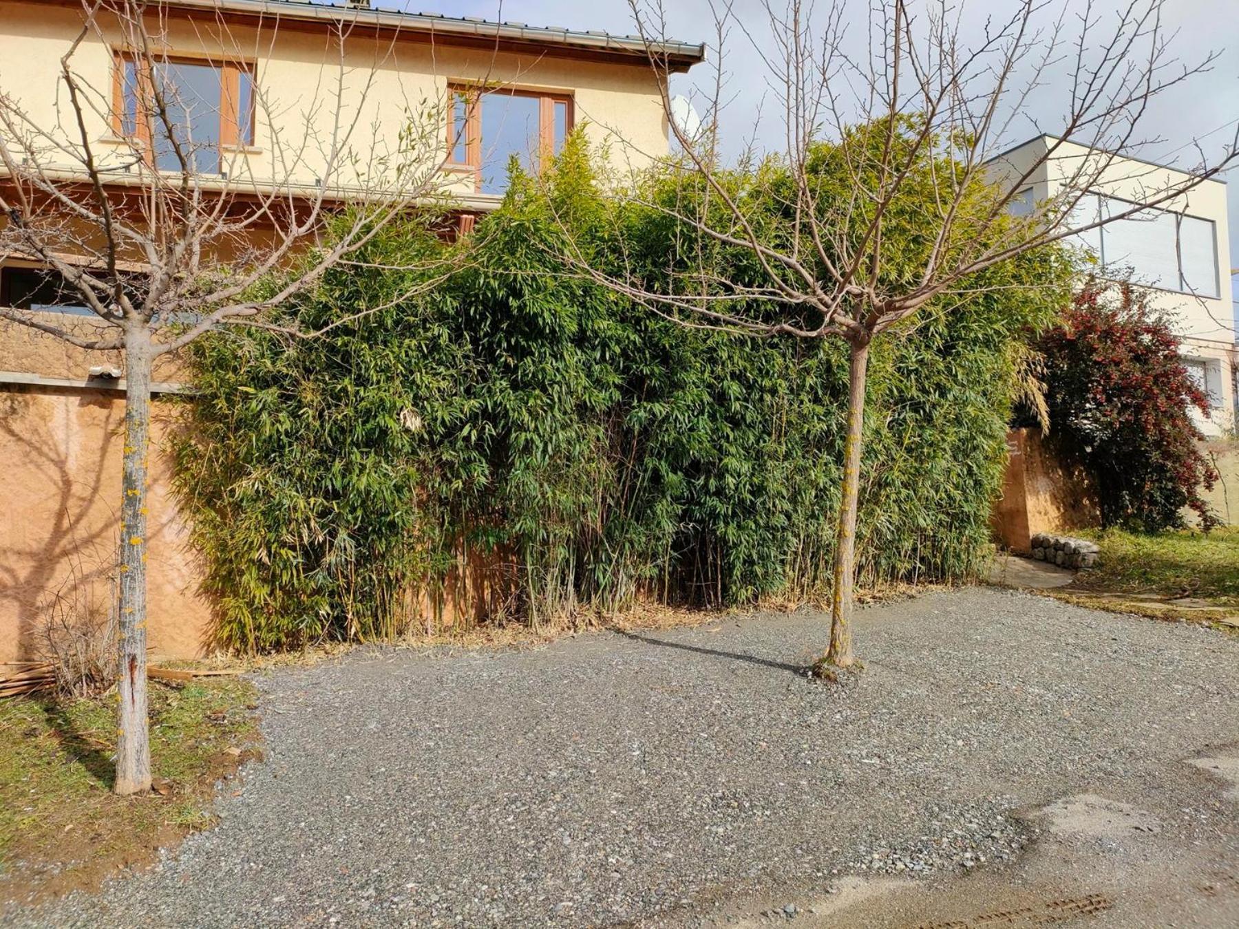 Le Cosy Du Plongeoir - T2 Neuf Avec Vue Sur Le Lac De Serre Poncon Et Grande Terrasse Avec Jardin Savines-le-Lac Exterior foto